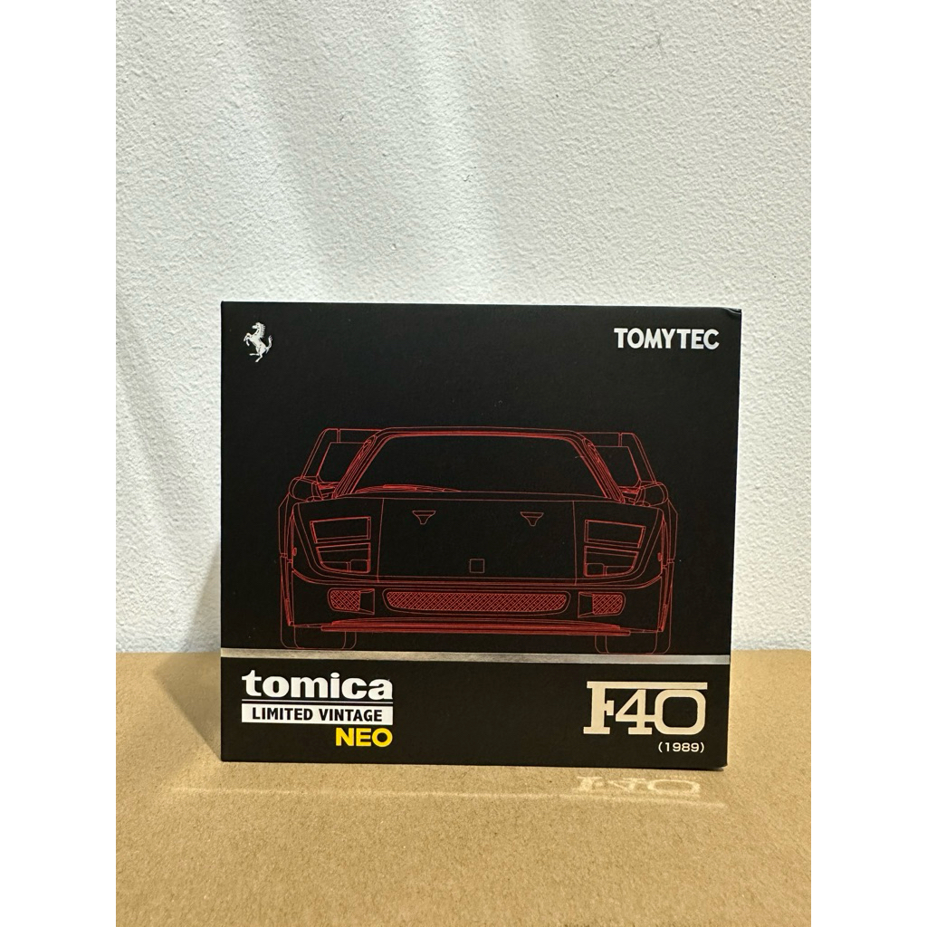 Tomica Limited Vintage Neo Ferrari F40 Red