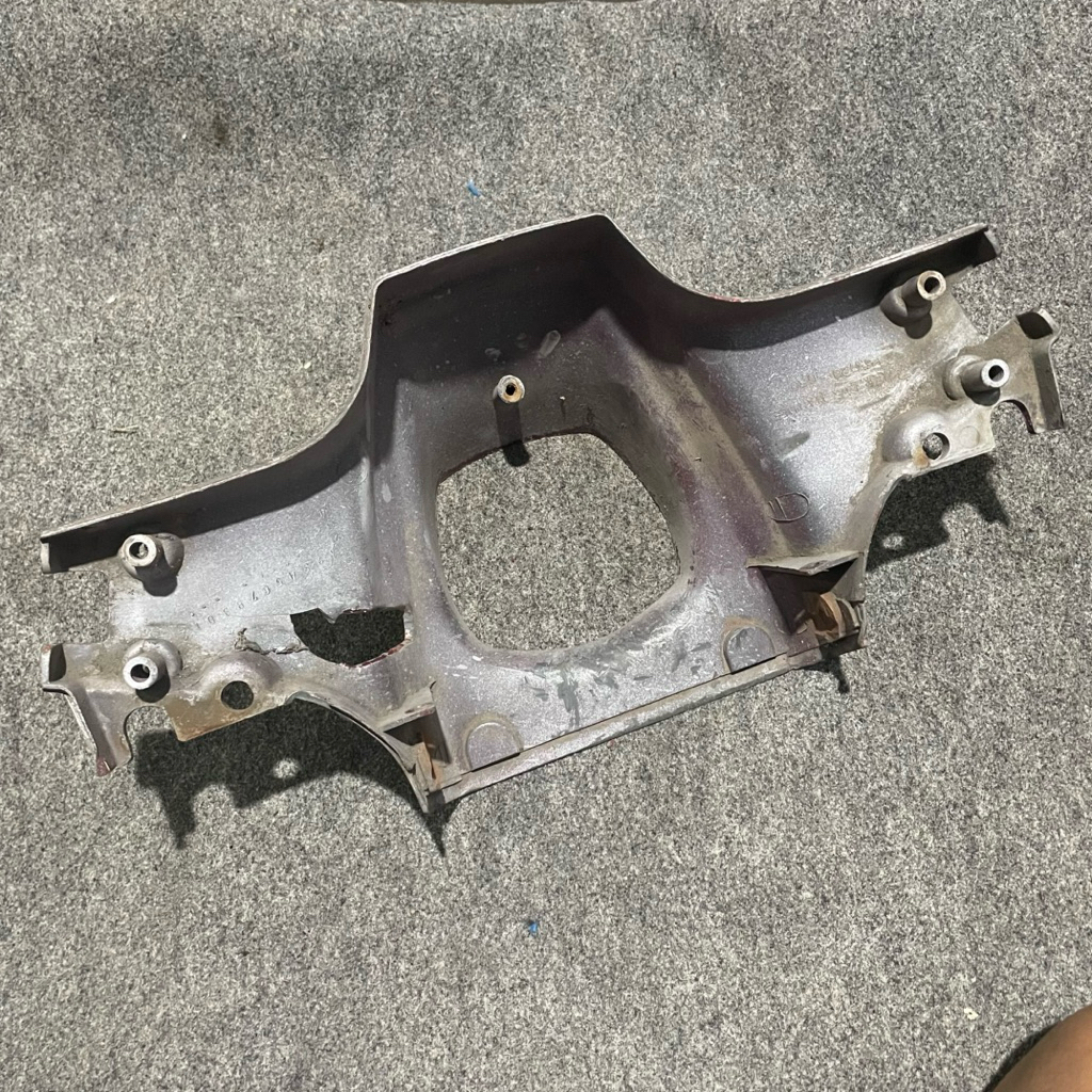 Cover batok totok kepala bagian bawah honda supercub supercup c700 c800 original second