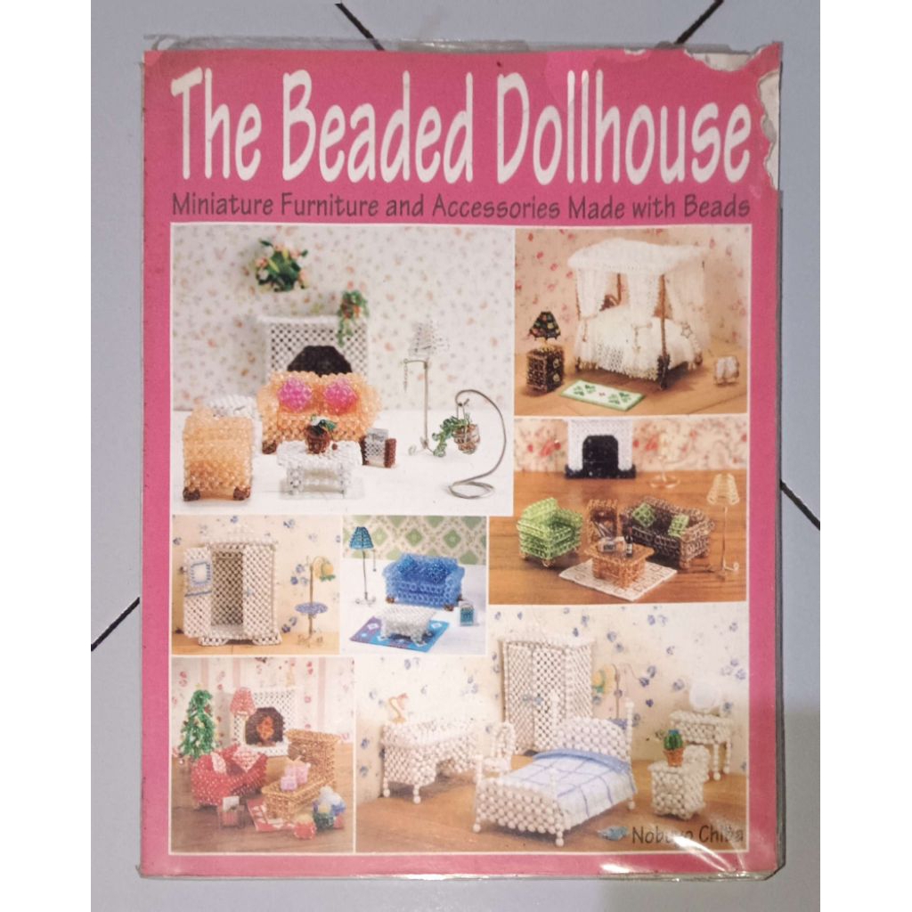 BUKU BEKAS RAJUT THE BEADED DOLLHOUSE MNIATURE FURNITURE AND ACCESSORIES WITH BEADS