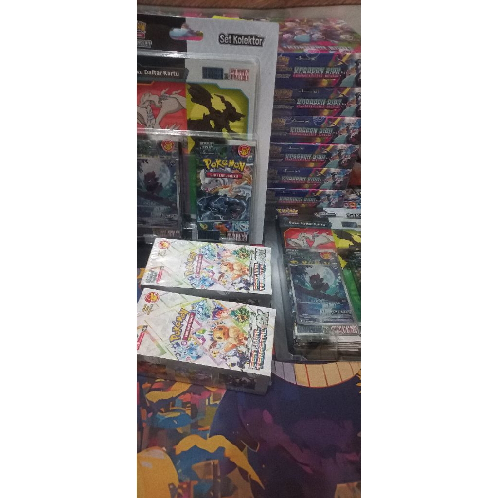 Win lelang pokemon 2 set kolektor Hitam & putih @bro Rico yao