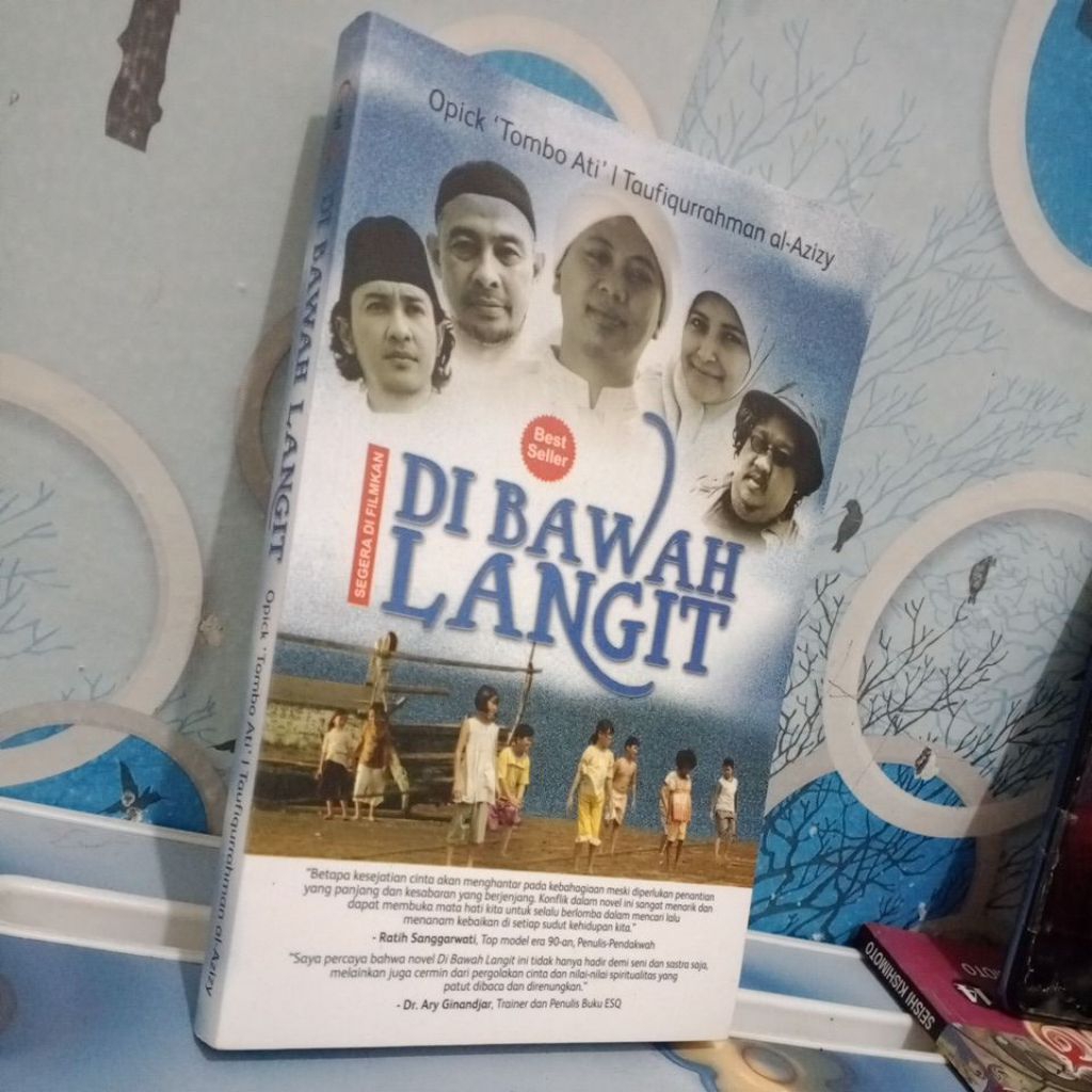 DI BAWAH LANGIT