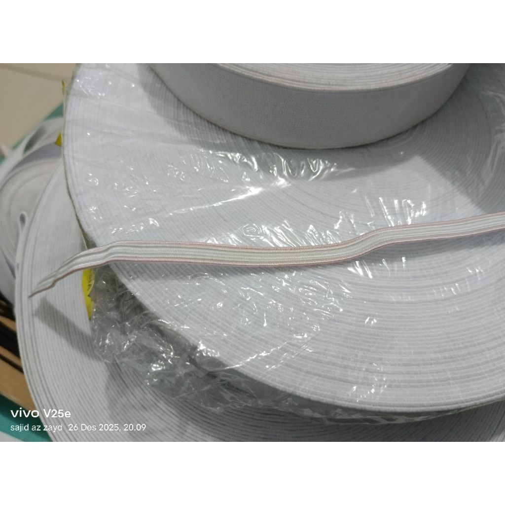 elzena karet kolor karet celana, karet rok 3cm.