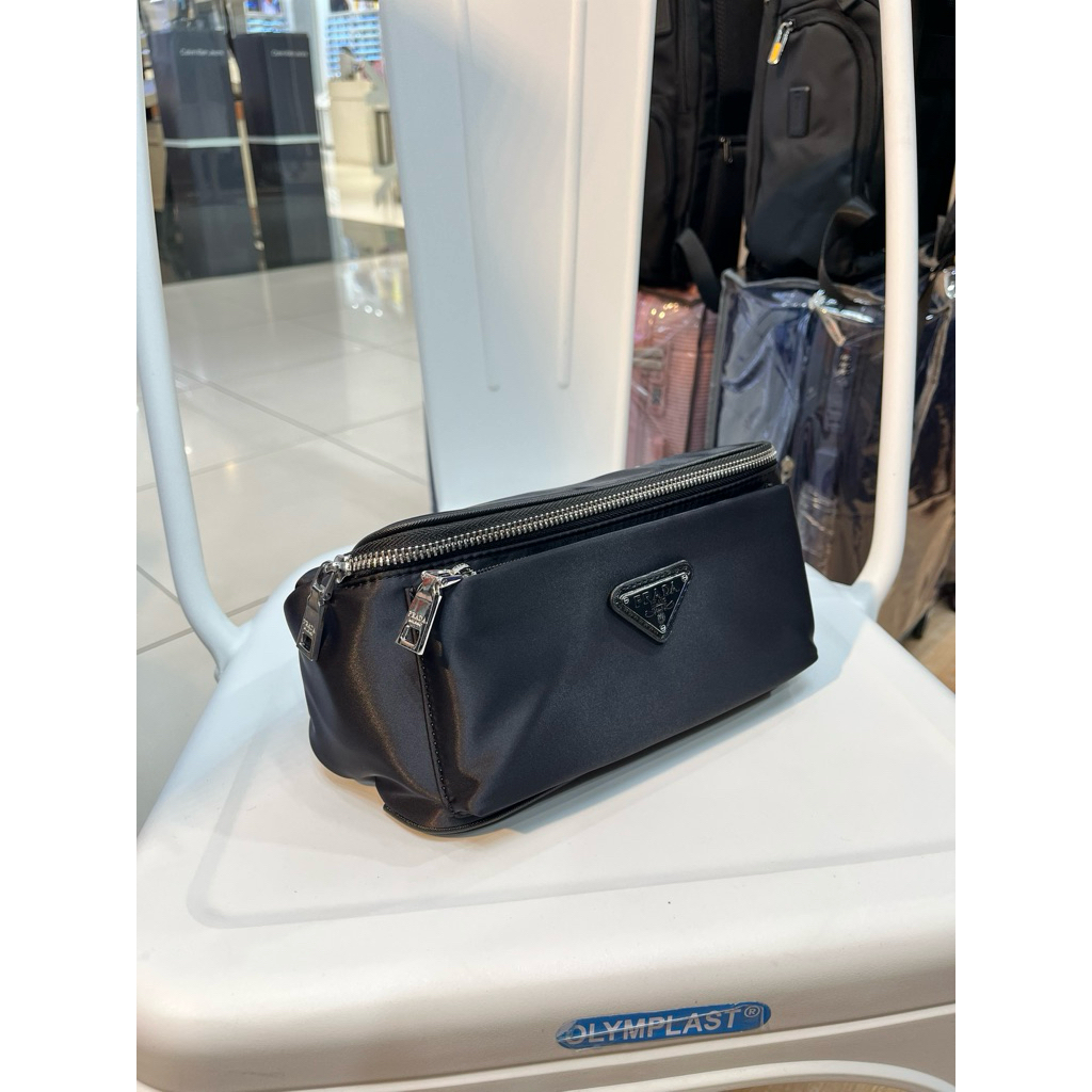 Tas Pinggang Prada