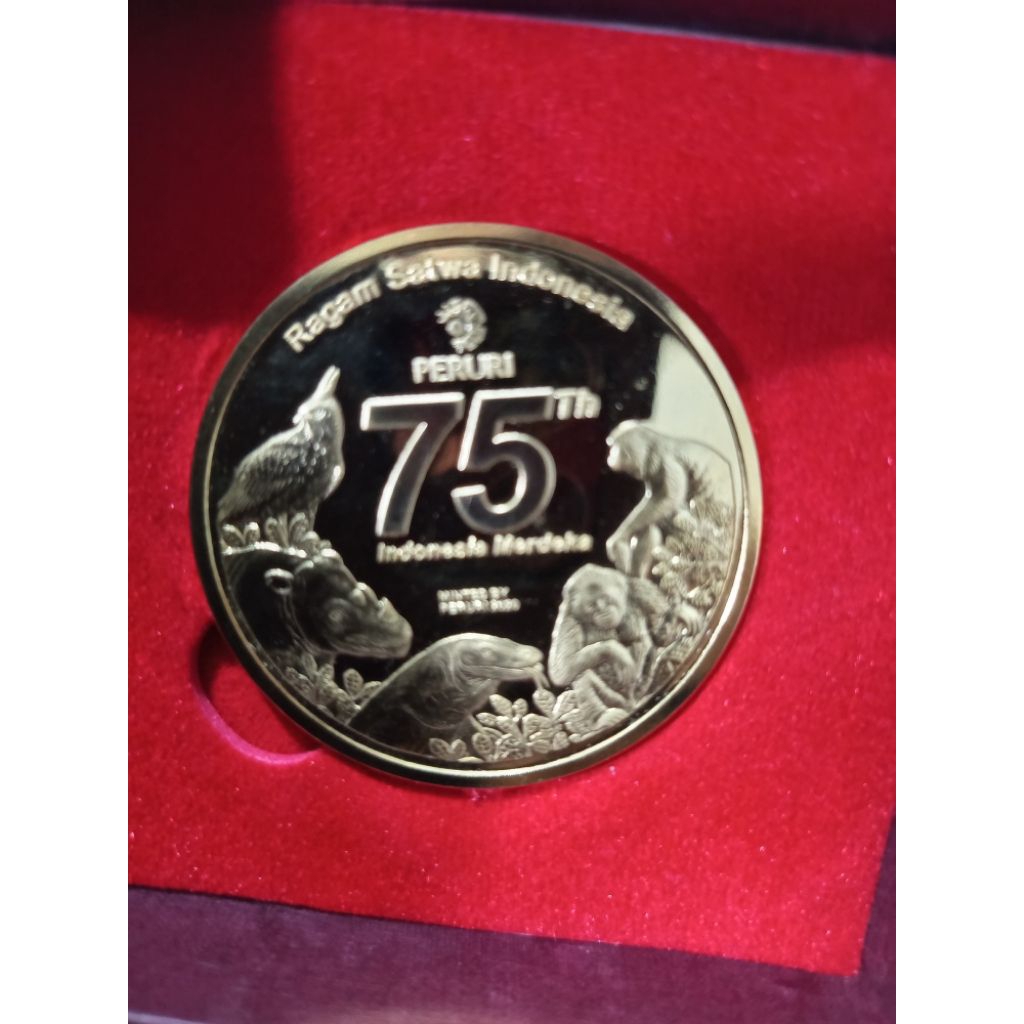 koin peringatan 75 tahun Indonesia merdeka plus box