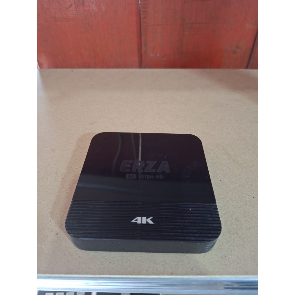 Stb ERZA H96mini 2/16gb os9 plus adaptor