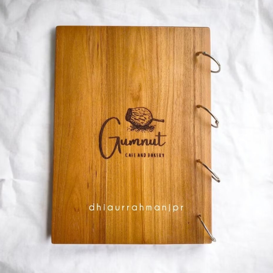 Cover Buku Menu kayu Ring Binder A4 Papan Menu Bahan Kayu Jati Free Grafir