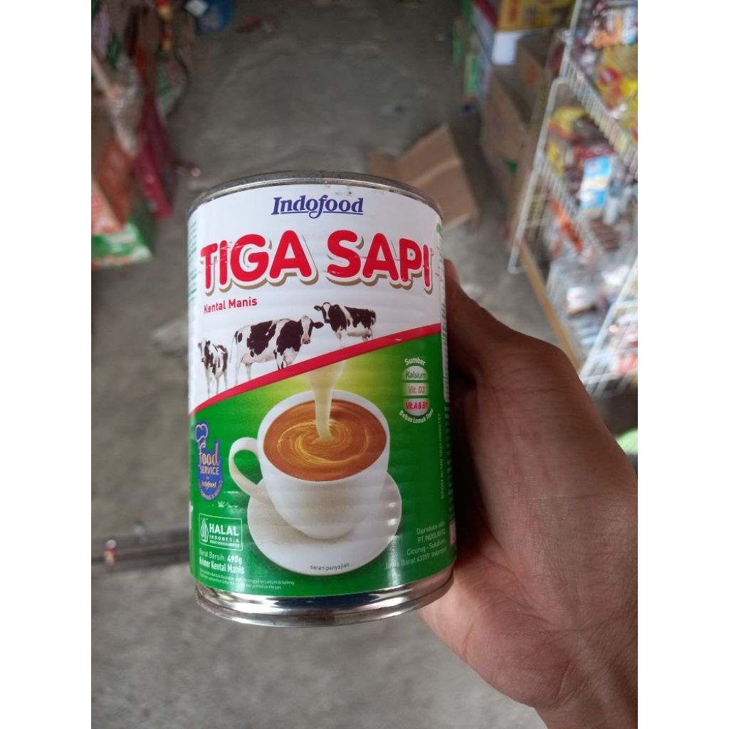 Susu Tiga Sapi Kental Manis Kaleng 1 Dus isi 48 Kaleng