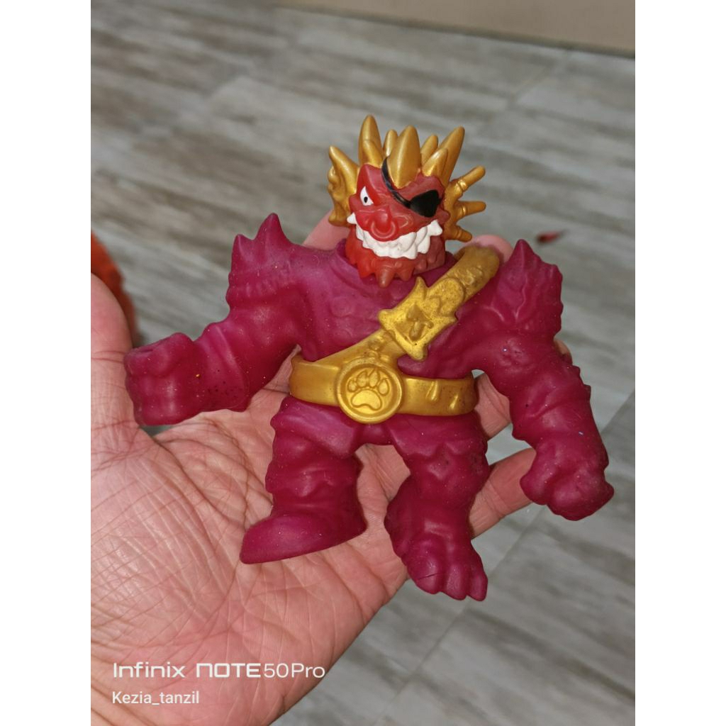 ACTION FIGURE GOUJITZU GIOCHI GO Jit Zu Water Green Hijau Rare Langka Vintage REPTAUR MERAH RED GOJI