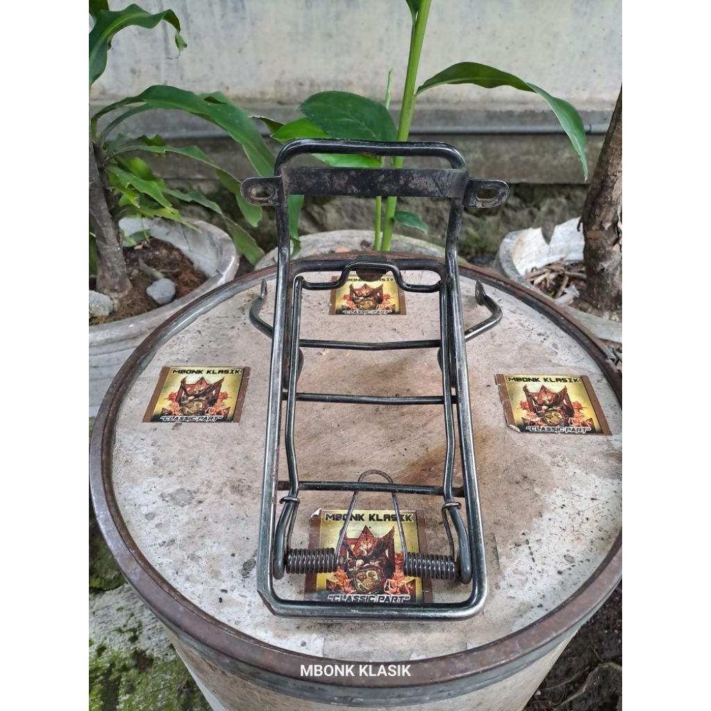 rak depan suzuki rc80 rc100 bravo crystal ORIGINAL rak jepit suzuki rc80 rc100 bravo crystal jepitan