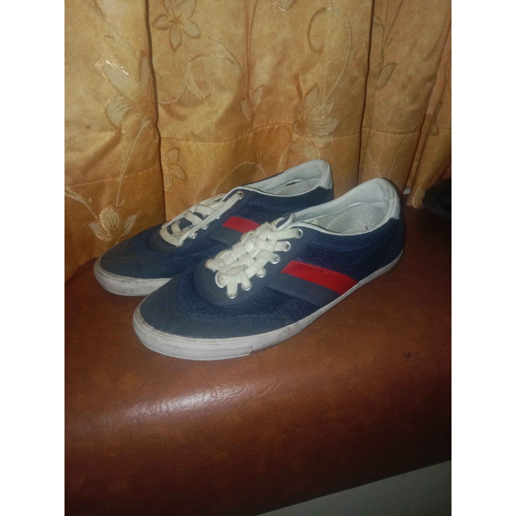 Sepatu casual zara for man