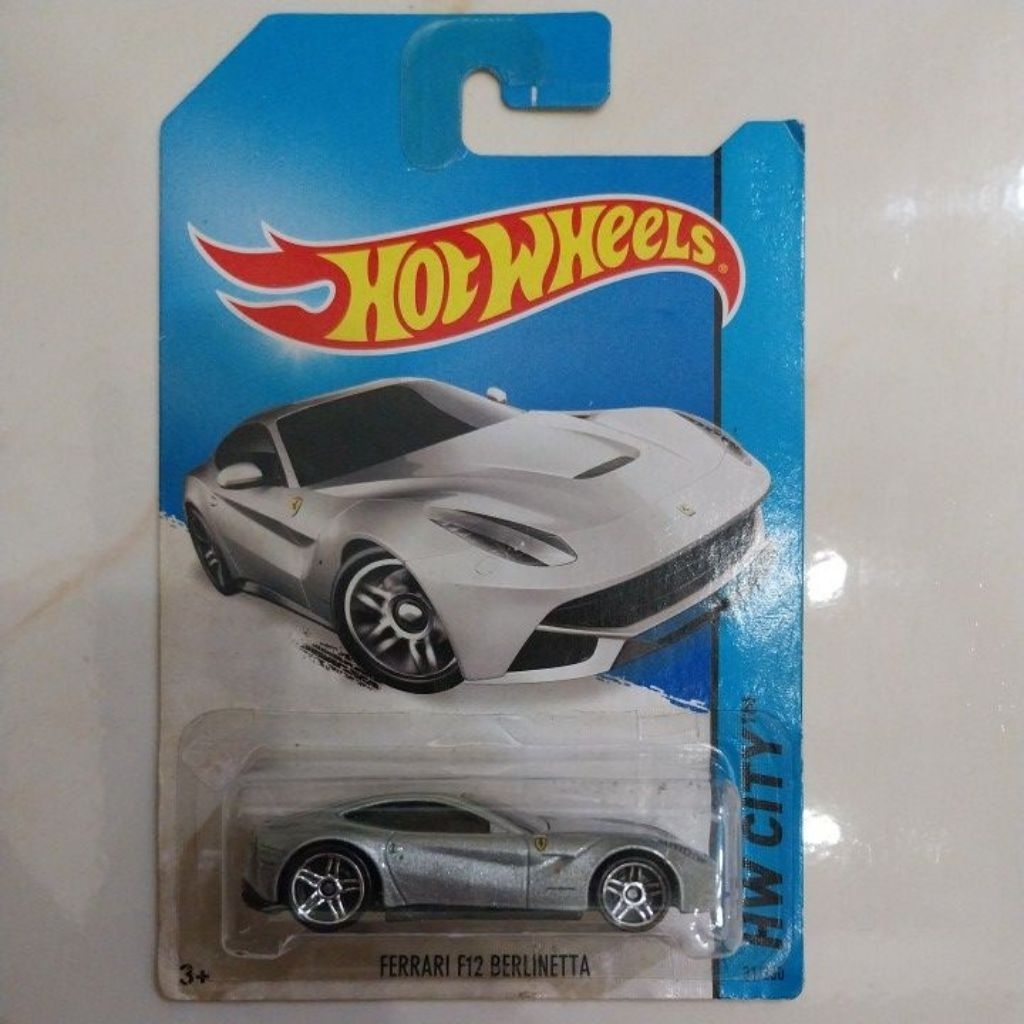 Hot Wheels Ferrari F12 Berlinetta