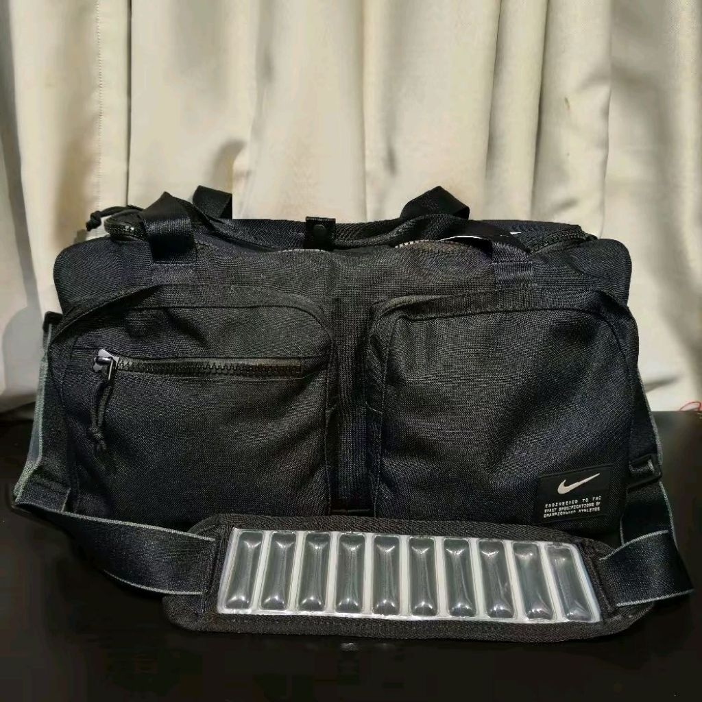 Nike Utility Power Duffel Bag 1.0 31L, Small, golf / gym / sports travel cabin / Tas  100% Original