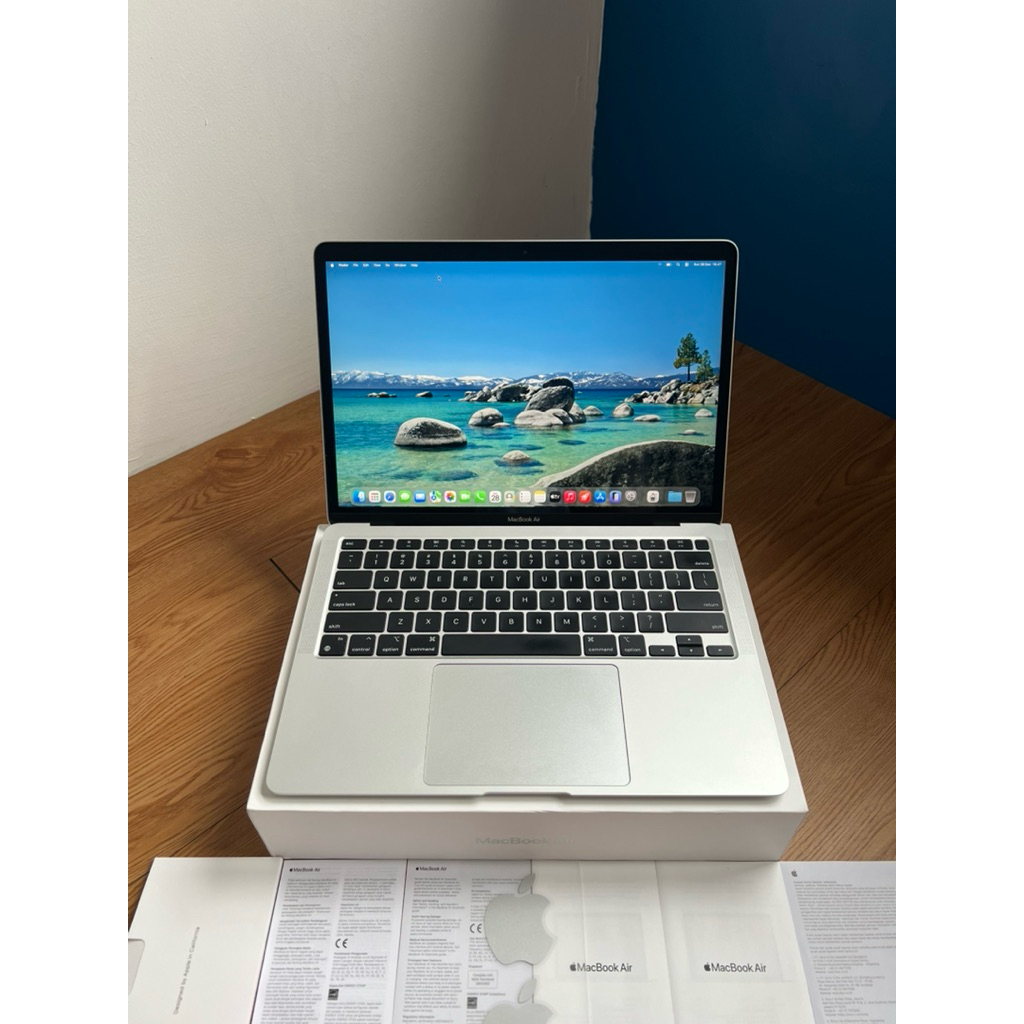 MacBook Air M1 8/512 Fullset Mulus