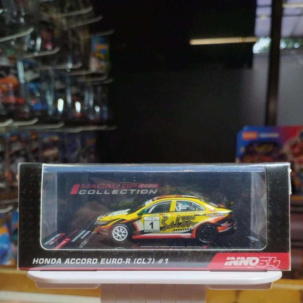 INNO64 HONDA ACCORD-R (CL7) #1