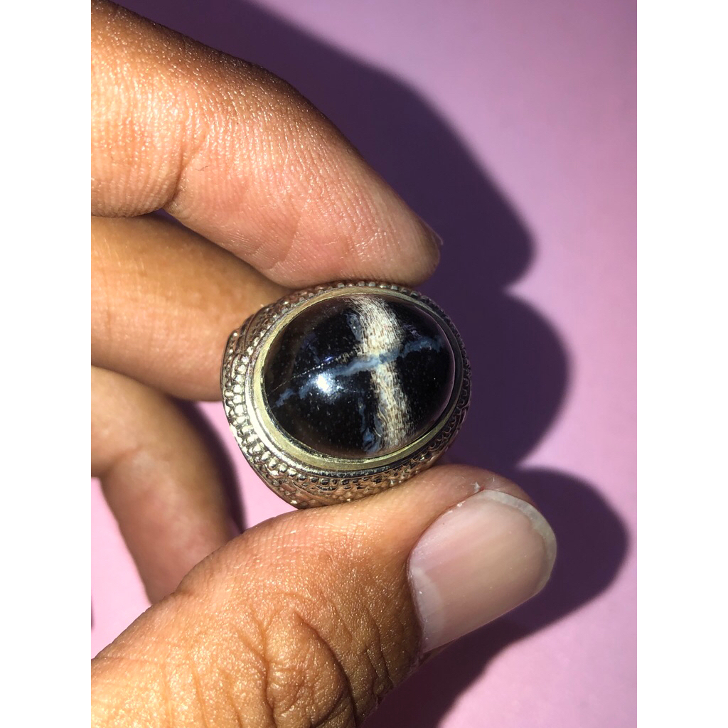 Kelor kendit senter merah