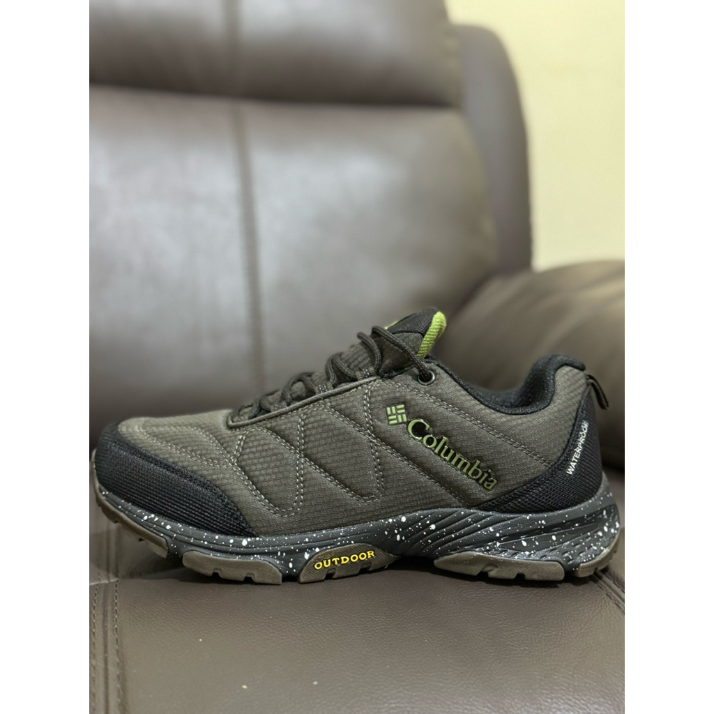 Sepatu colombia (42) outdoor