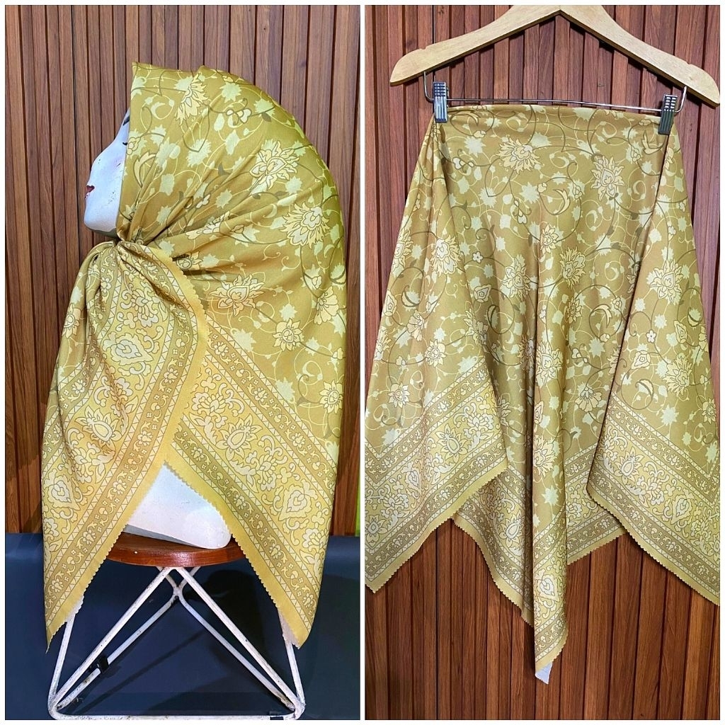 HIJAB SEGI EMPAT VOAL MOTIF SUBLIME KODE 445 BUNGA KUNING MUSTARD