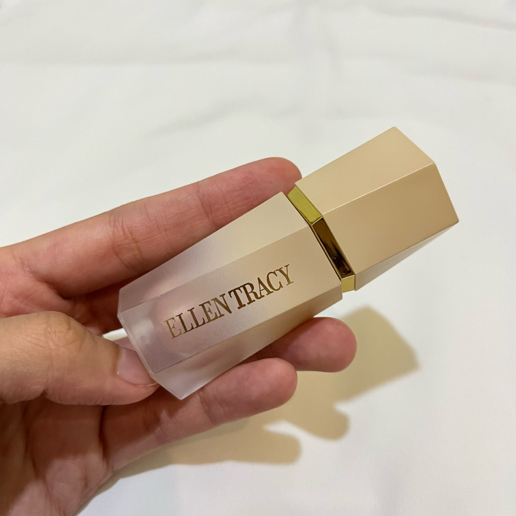 (imported USA) Ellen Tracy liquid highlighter