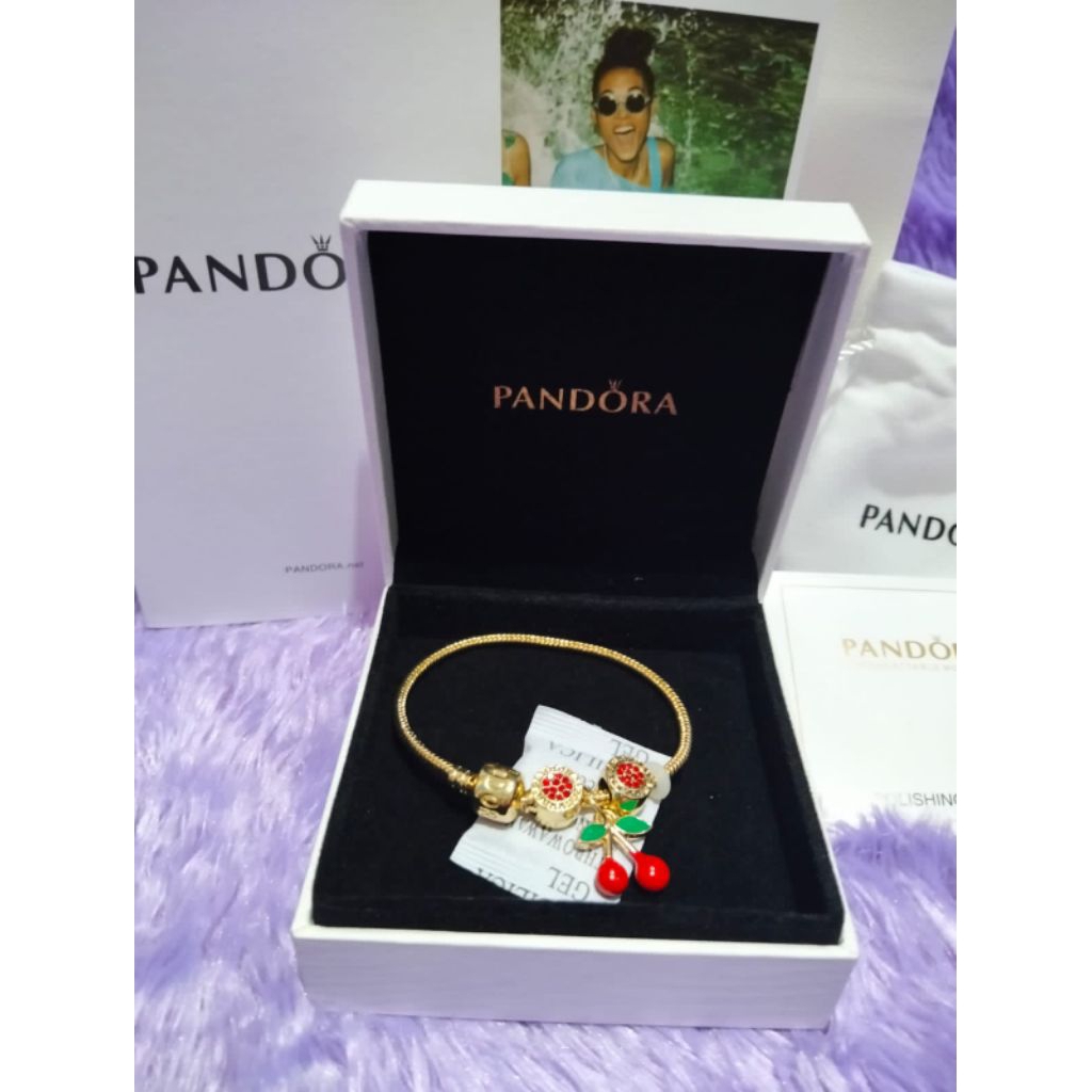 gelang Pandora chery gold original