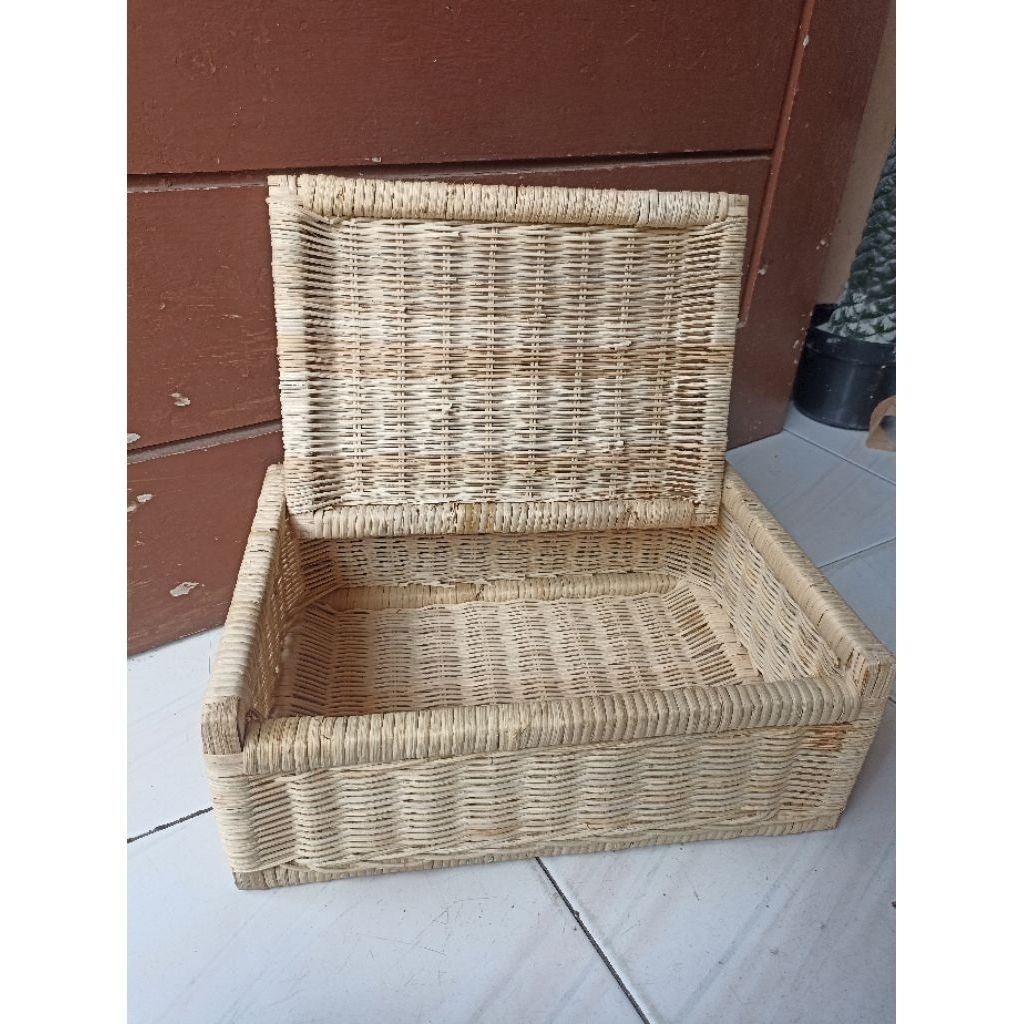 peti box rotan hantaran
