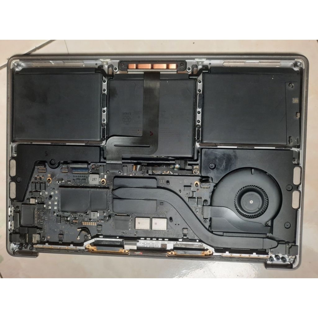 logicboard macbook pro m1 8/512 A2338 Lock icloud