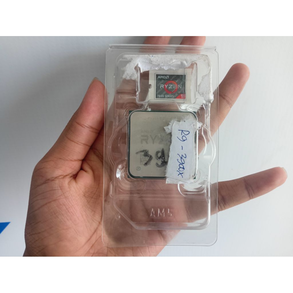 Procesor Amd Ryzen 9-3900X AM4