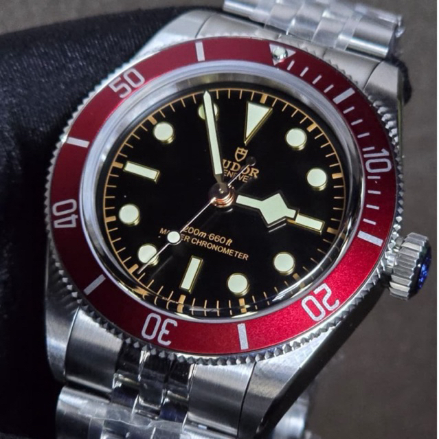 Jam Tangan TDR BlackBay Red Burgundy CLONE