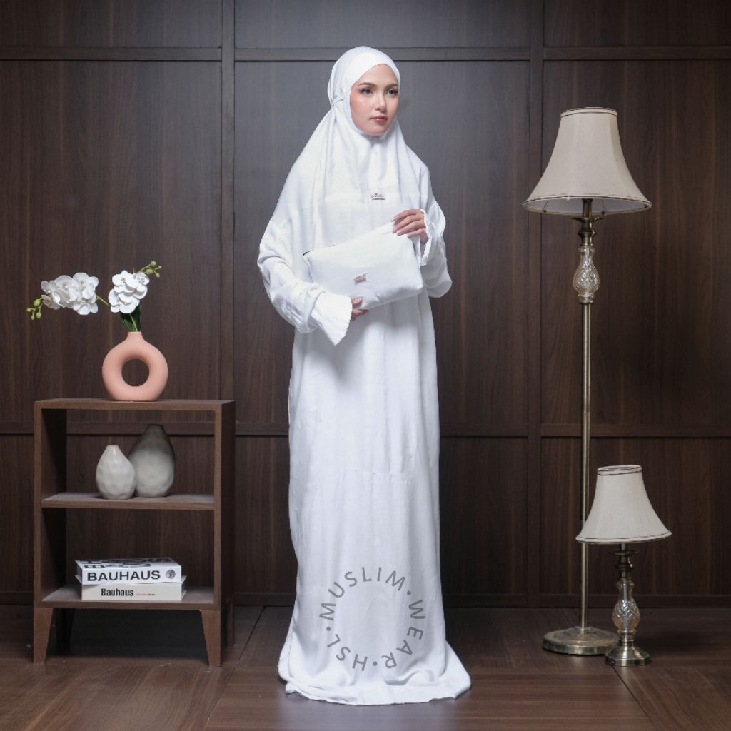 Mukena Terusan Berlengan Rayon Twill Polos ~ Free Bross