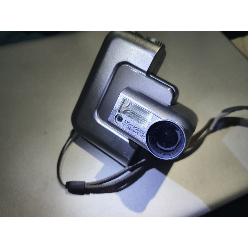 Digicam Nikon Coolpix SQ Rare