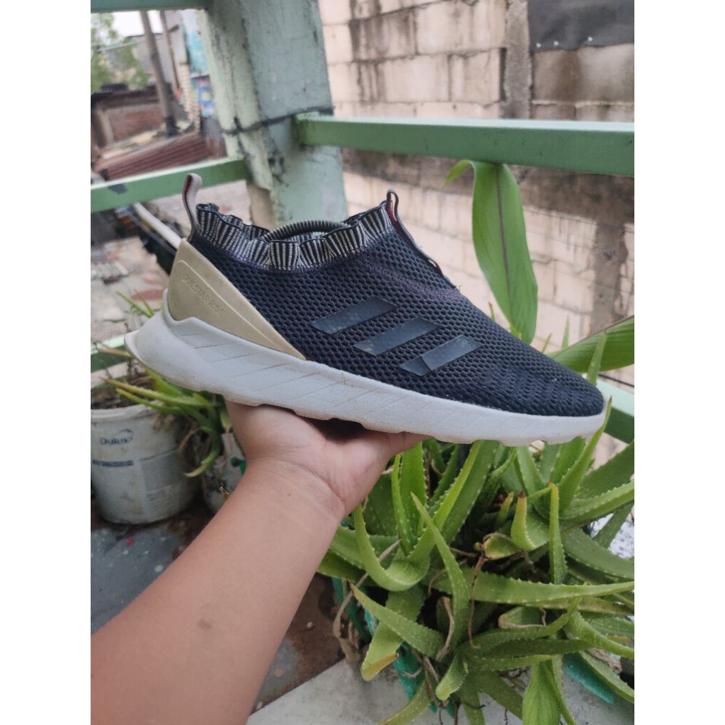 Adi Questar Rise Navy Running Slip-On Sport Sneakers Size 42