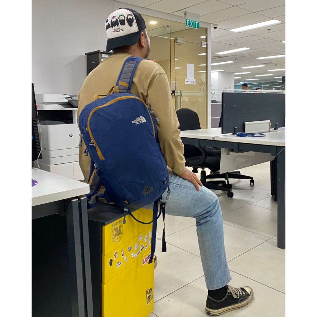 THE NORTH FACE DAYPACK