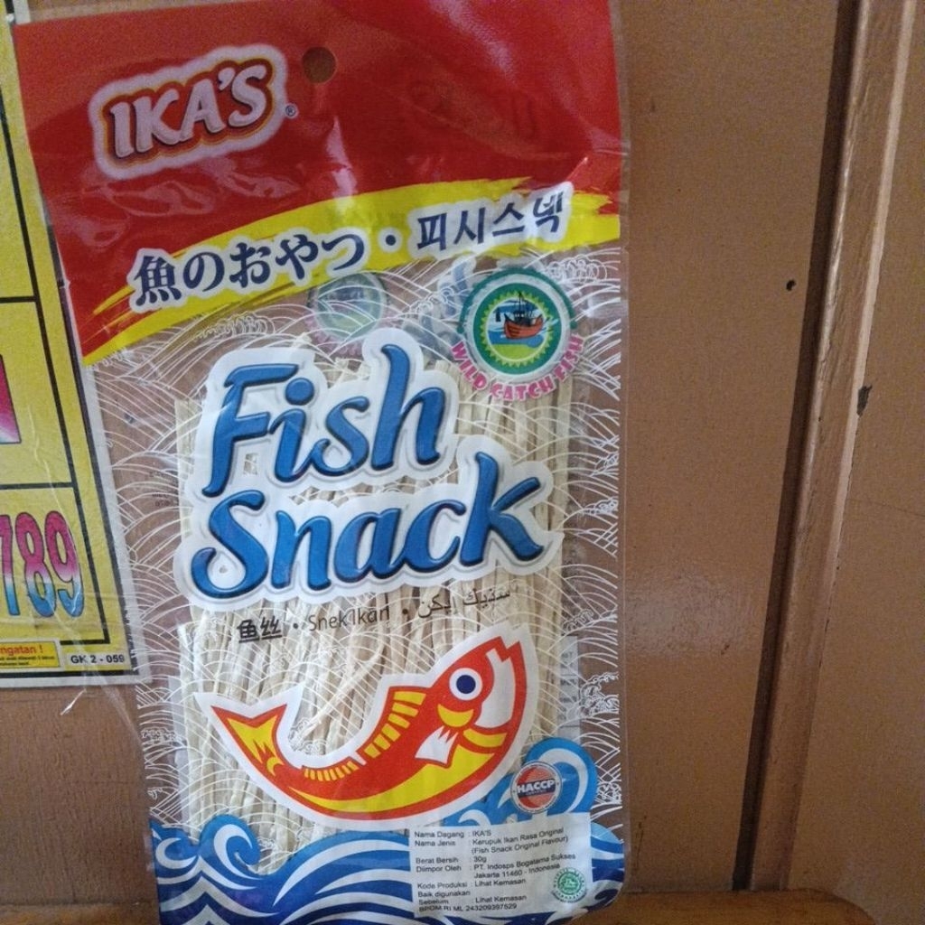 snack fish ika's