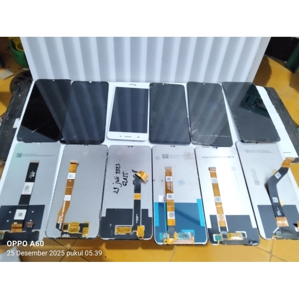 LCD Hp bekas rusak + flexible