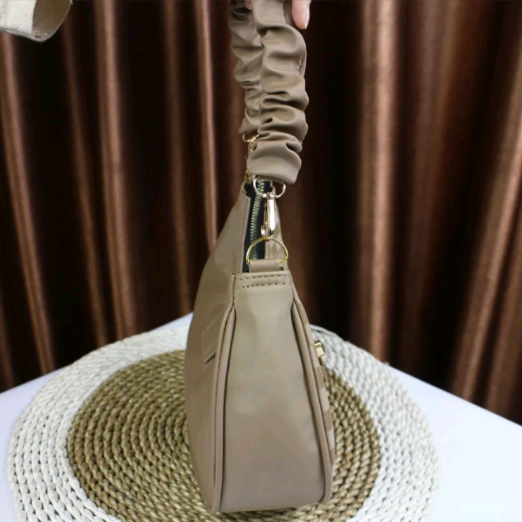 TAS LUNA AURA
