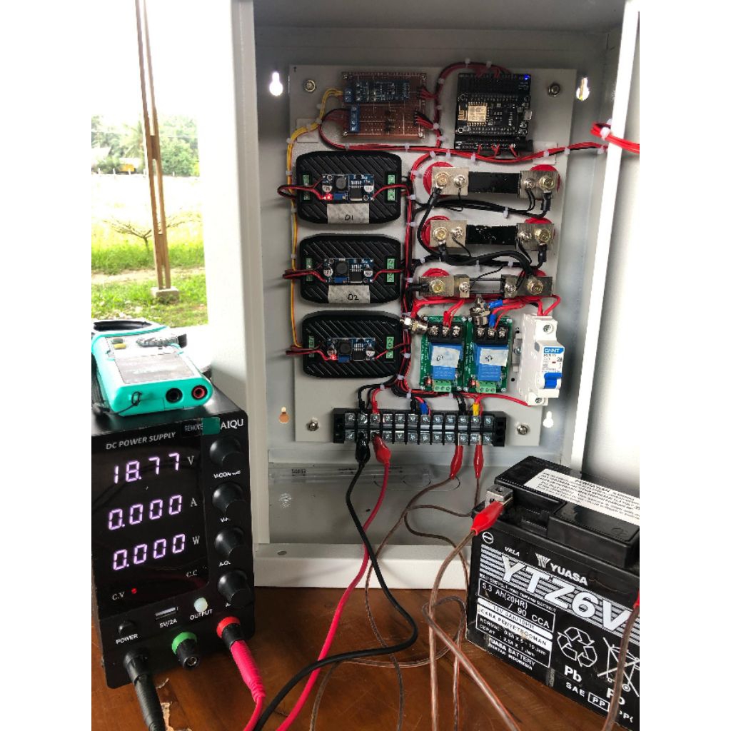 AlatMonitoringTegangan&Arus&Daya&IoT