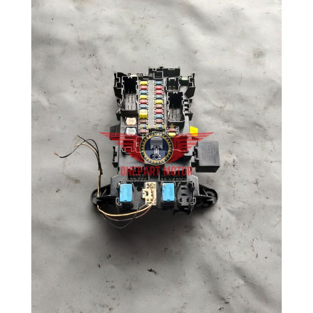 Box Sekring Sikring Dashboard Grand Vitara J24 2.4 Original