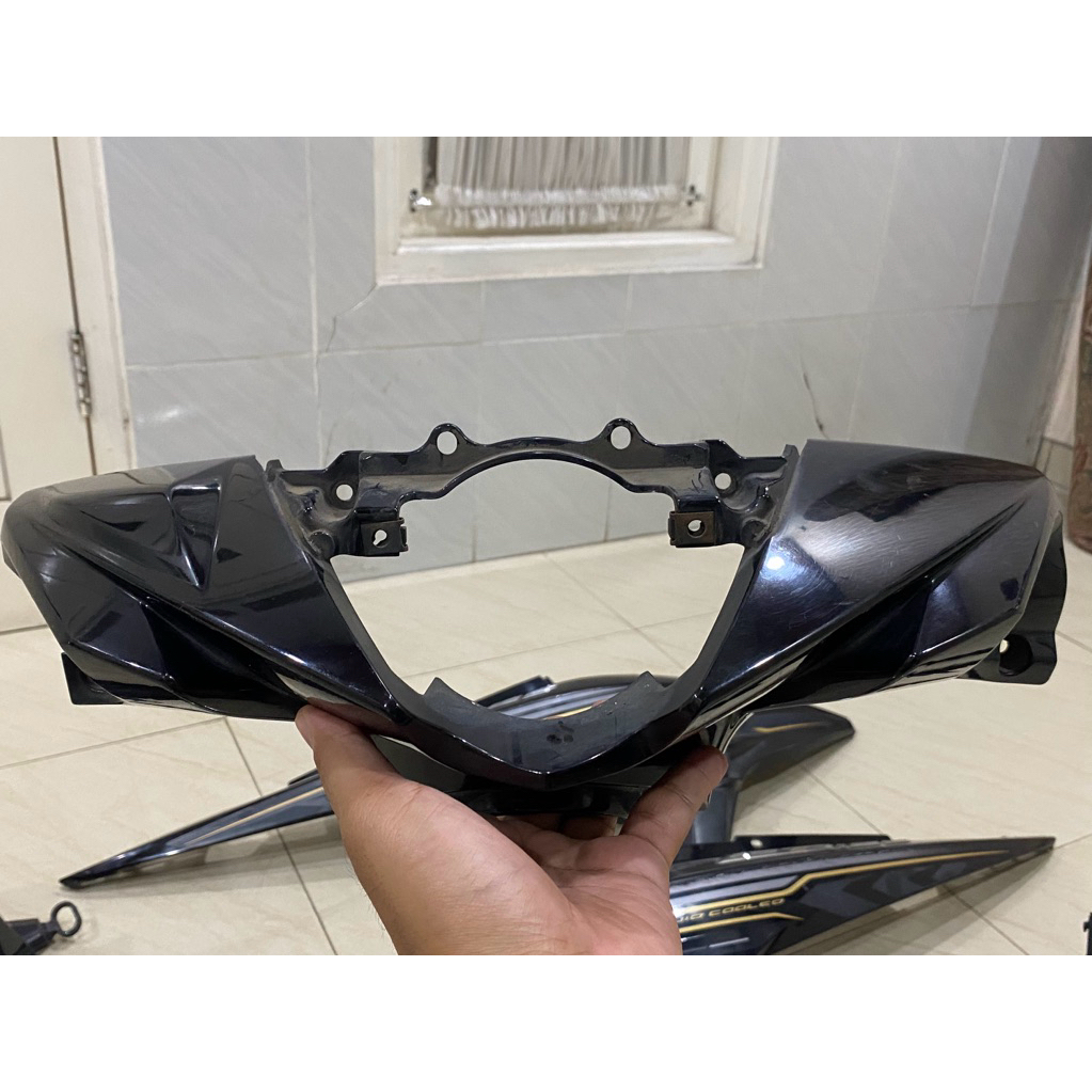 COPOTAN BATOK DEPAN XEON GT 125 HITAM