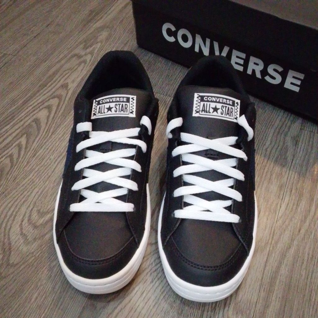 SEPATU CON PRO BLAZE V2 OX A08643C