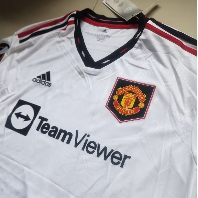 JERSEY ORIGINAL MANCHESTER UNITED AWAY 2022/2023 BNWT (CRISTIANO RONALDO)