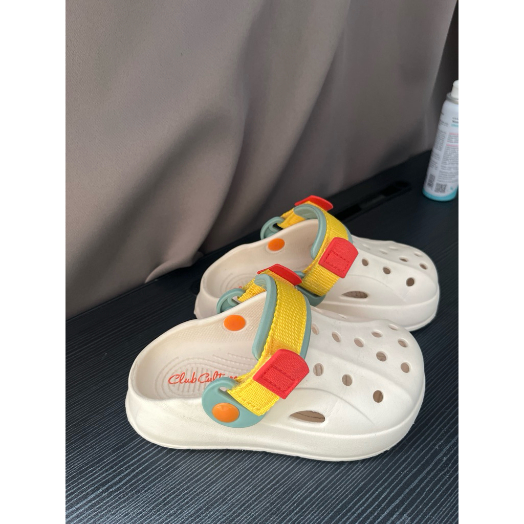 preloved sandal club culture size 25 sepatu anak toodler branded