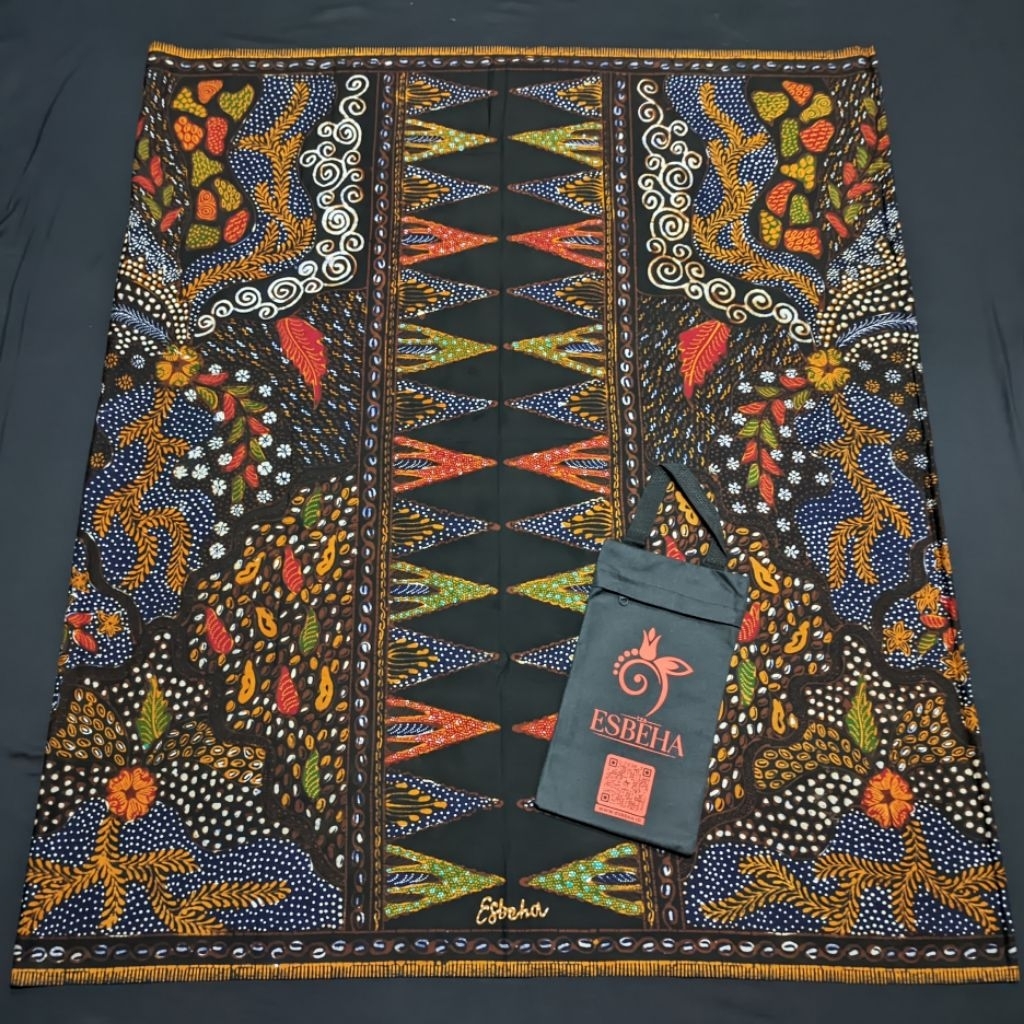 Esbeha : Seri Danurwenda | Sarung Batik Tulis 100%