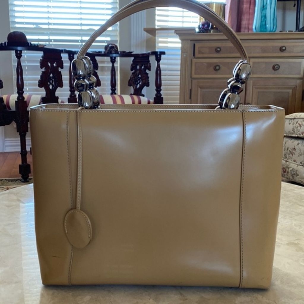 Lady D malice vintage preloved bag
