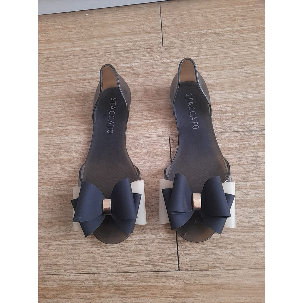 Jelly shoes wanita original Staccato