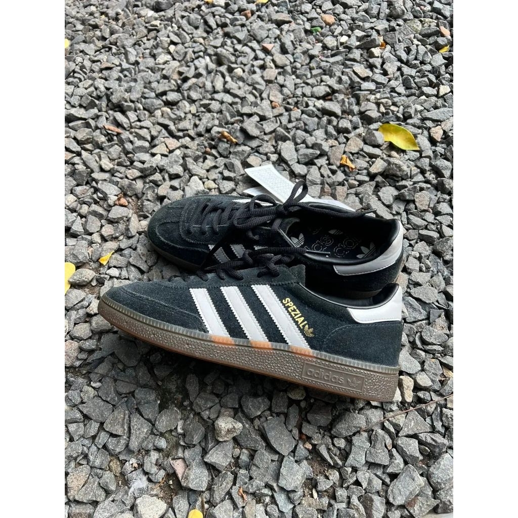 Adidas spesial bw