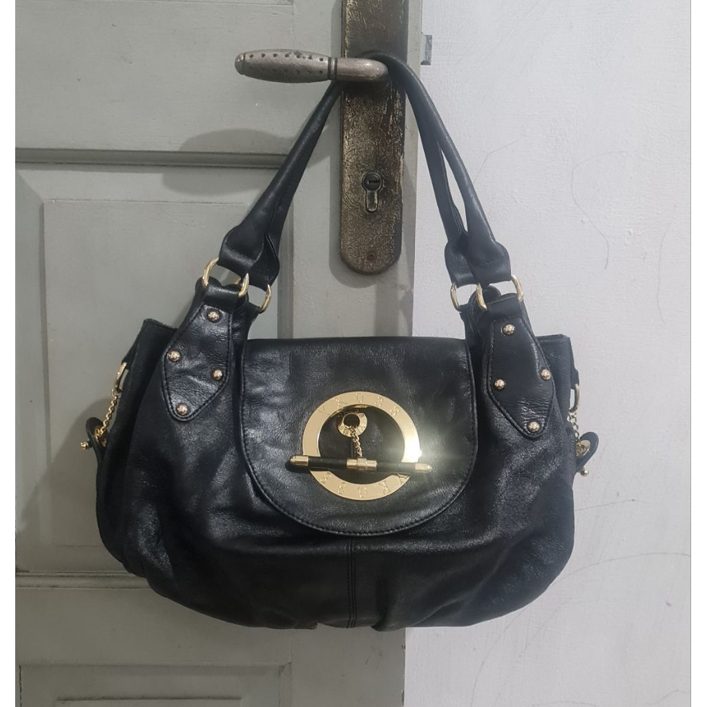 Preloved Hobo Bag Hitam