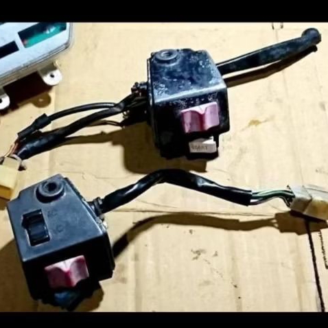 HOLDER SAKLAR SUZUKI CRYSTAL ORIGINAL