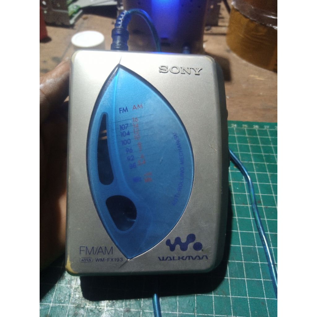 walkman Sony wm fx193