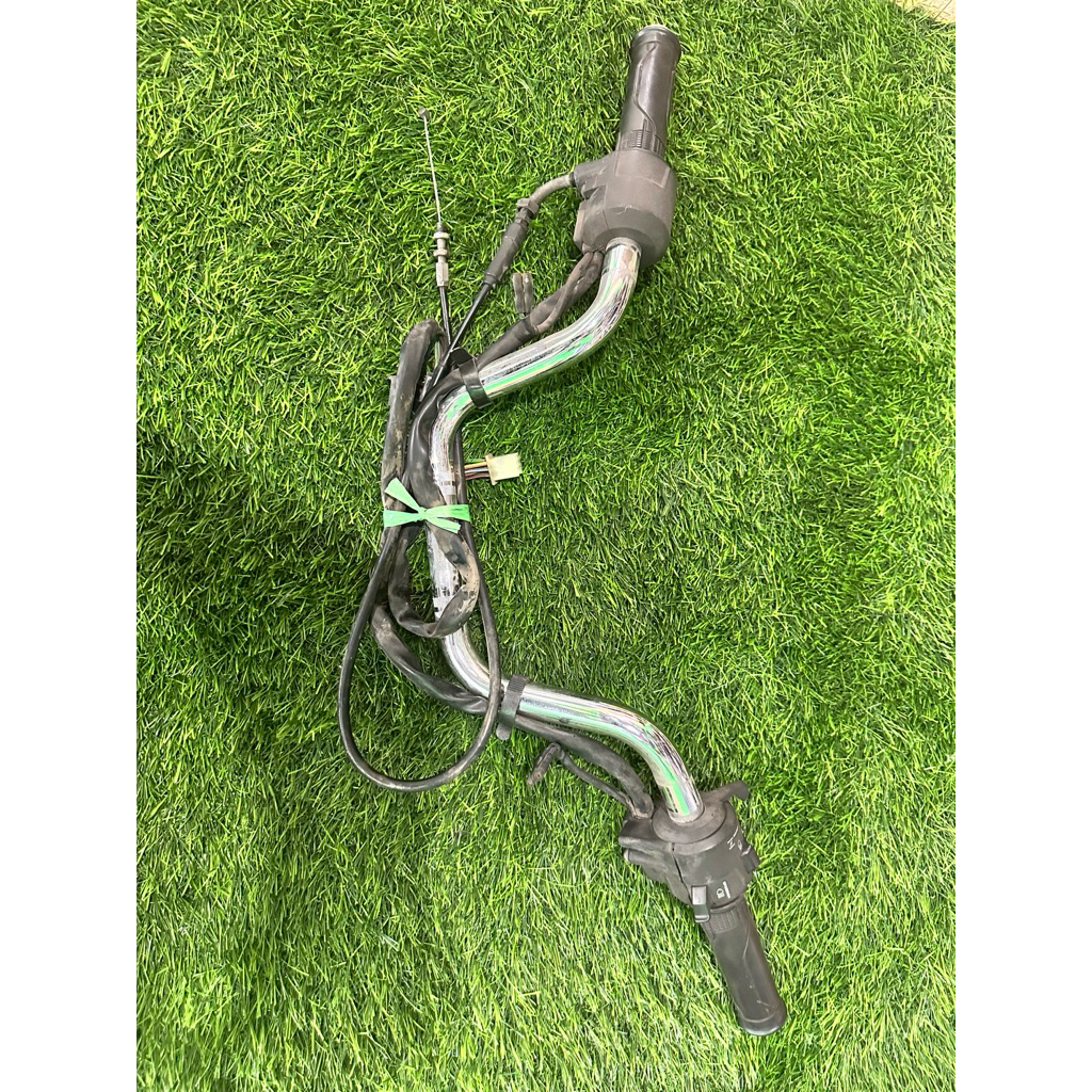 Holder saklar set stang stir megapro mono megapro new original