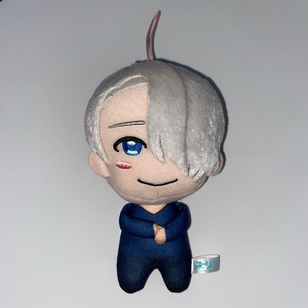 Yuri on Ice Victor Nikiforov Plush Keychain Yuri on Ice Boneka Anime Plushie