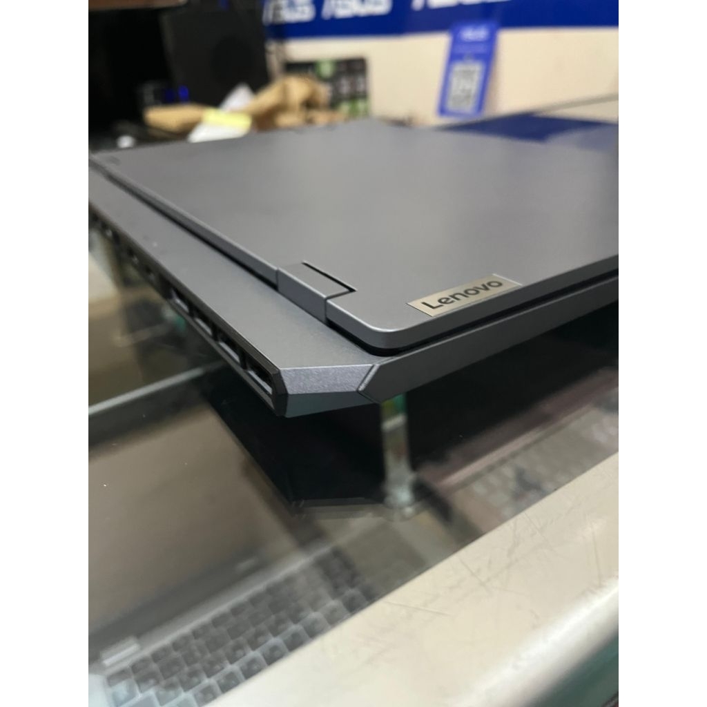 Lenovo LOQ 151AX9SpekIntel Core i5-12450HX, GPU NVIDIA GeForce RTX 2050 4GB